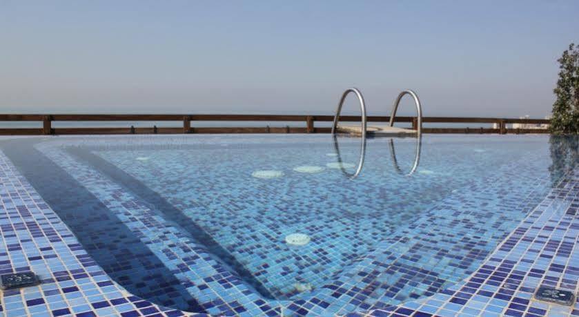 Sunrise Hotel Джуния Экстерьер фото